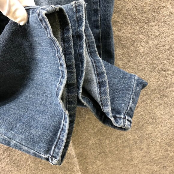 Levi's 529 Curvy Bootcut Jean Womens 31 Blue Dark Wash Stretch Mid Rise - Picture 13 of 13